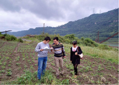 克服困难，确保如期完成宜宾县二水厂输水管道设计