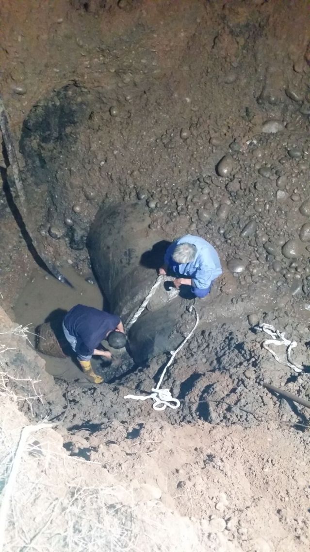 屡经波折忙抢险  管道修复终成功